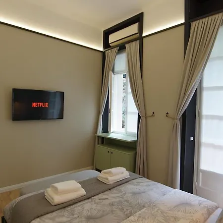 Bed & Breakfast Destil Tirana